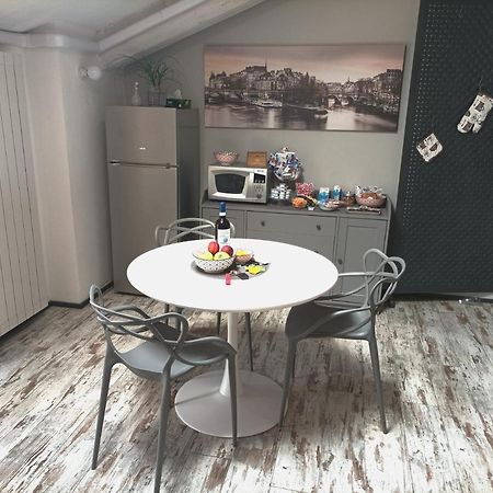 La Petite Maison De Claire Cuneo Ngoại thất bức ảnh