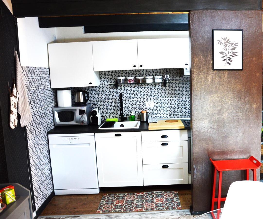 La Petite Maison De Claire Cuneo Ngoại thất bức ảnh